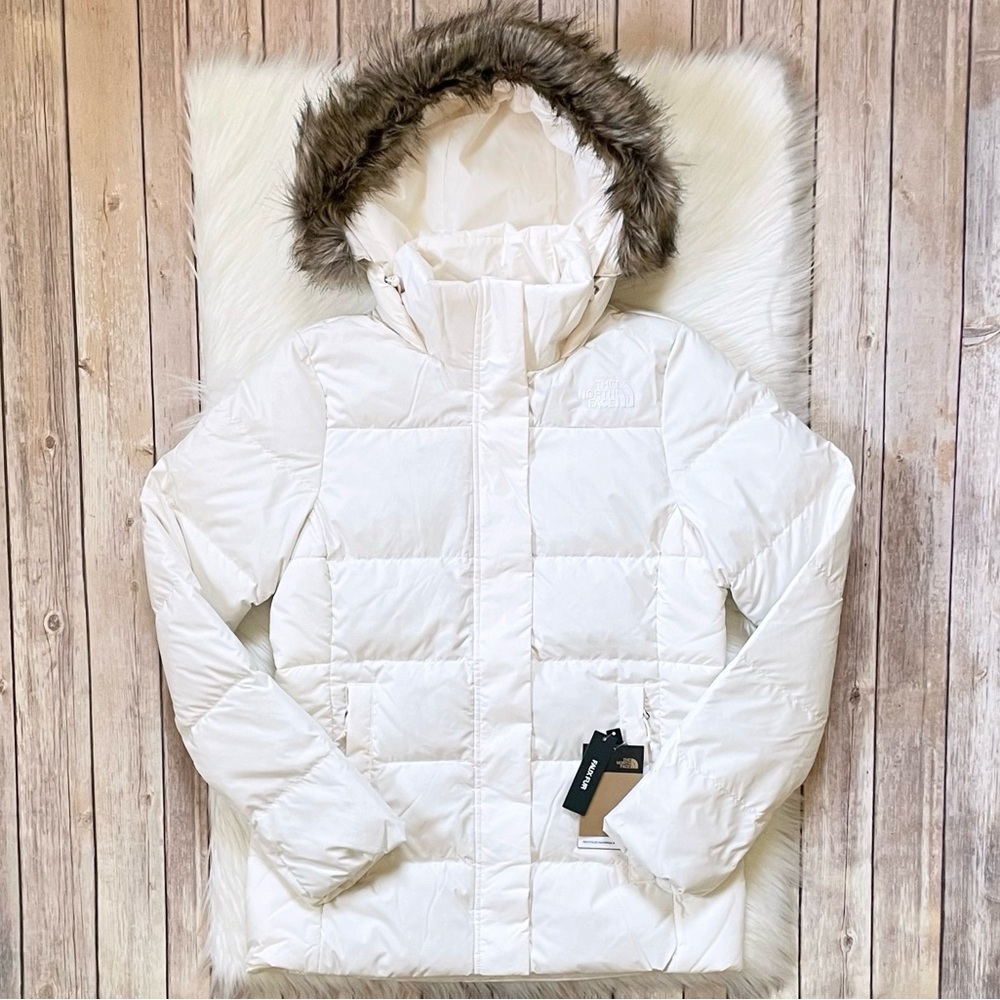 The North Face Women’s Gotham Jacket In White Dune